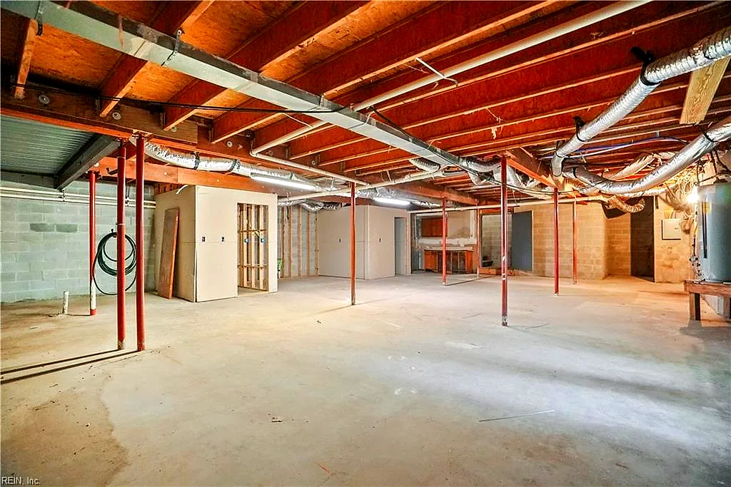 2112 Pretty Lake Ave, Norfolk — photo