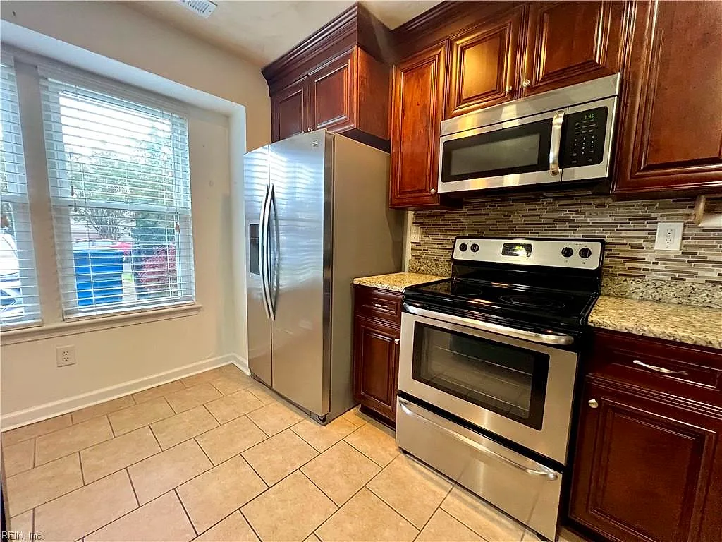 3329 Boynton Ct, Virginia Beach — photo