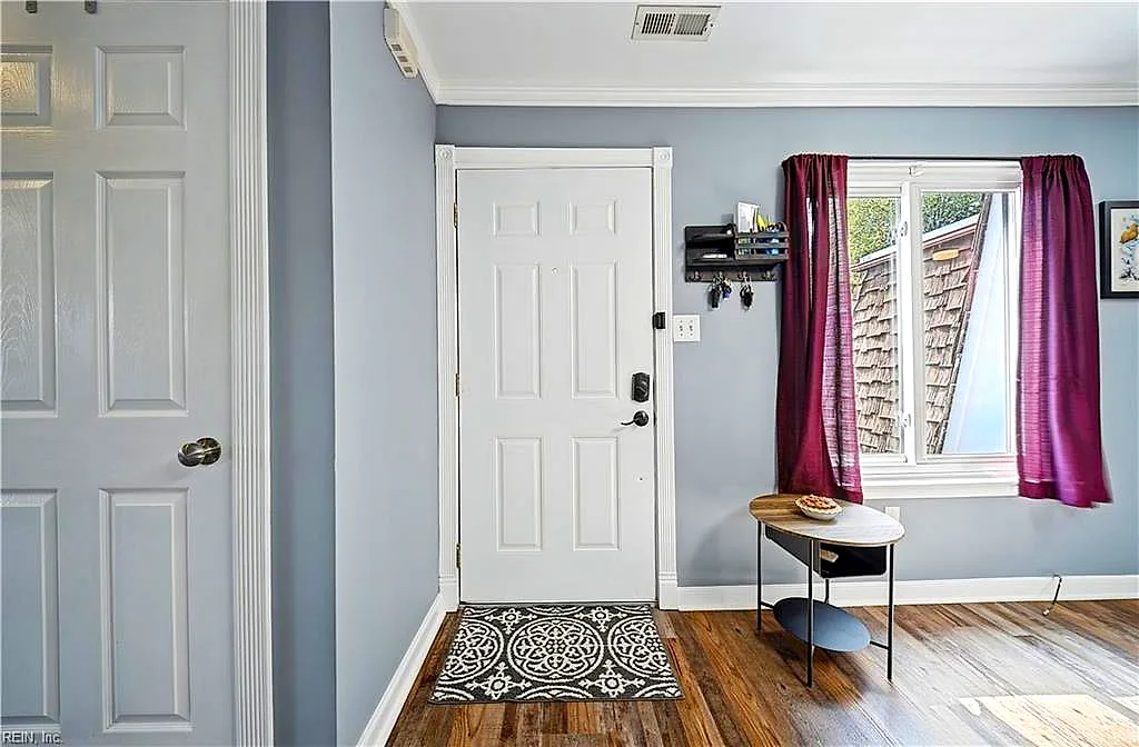 1627 Ocean Bay Dr #2a2, Virginia Beach — photo