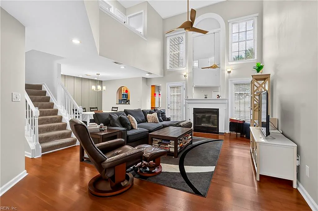 1075 Hanson Way, Virginia Beach — photo
