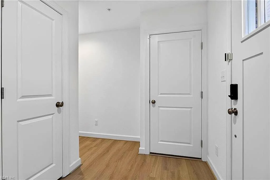 4337 Pinter Ln, Norfolk — photo