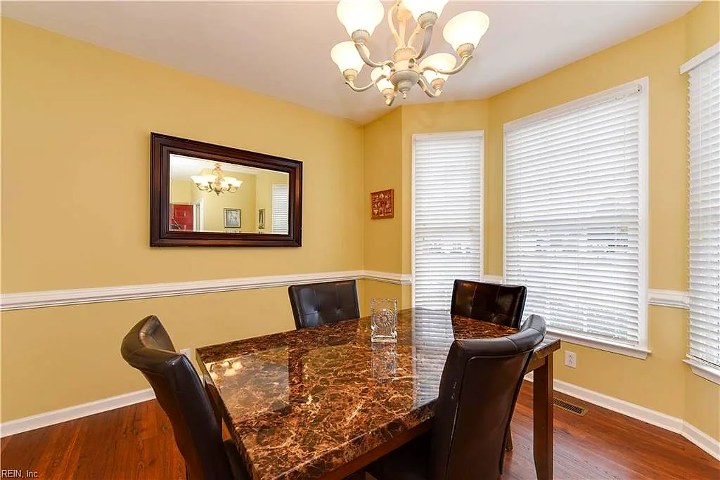 3001 Beech Grove Ln, Suffolk — photo