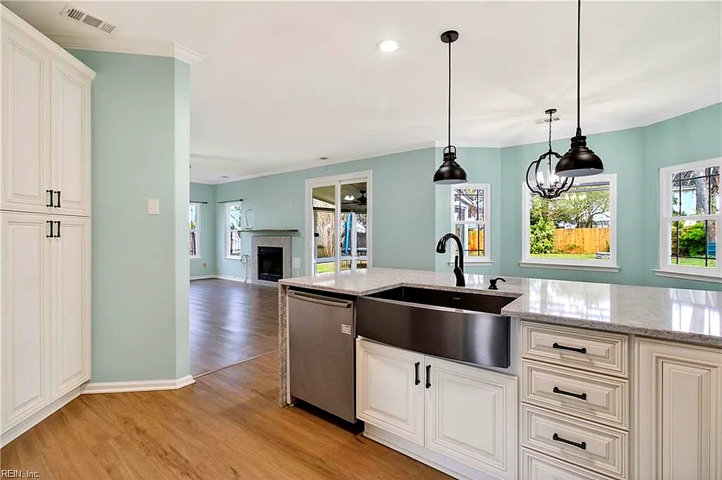 441 Chandler Dr, Chesapeake — photo