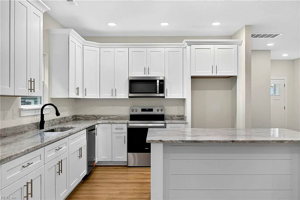 140 S Gum Ave, Virginia Beach — photo