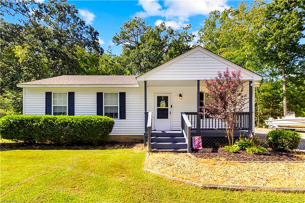 4238 Piney Swamp Rd, Hayes — photo