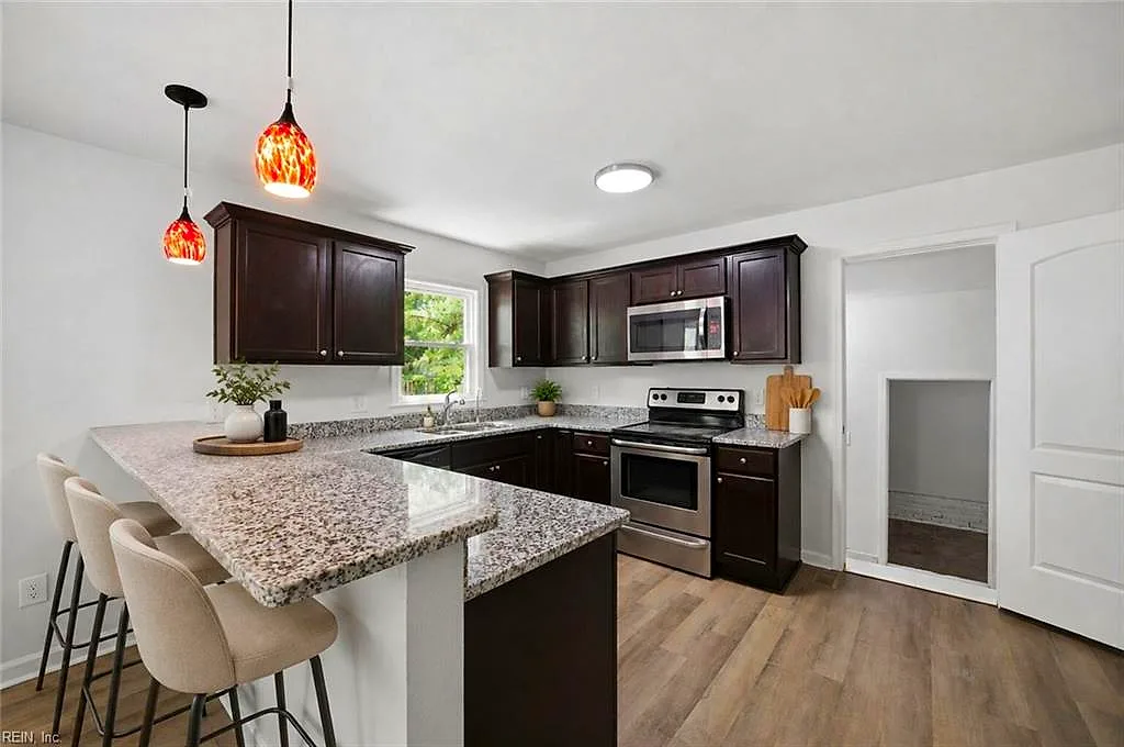 2801 Dunkirk Ave, Norfolk — photo