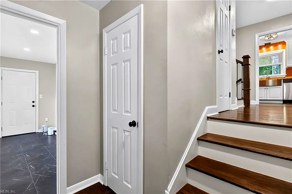 6 Tuckahoe Dr, Newport News — photo