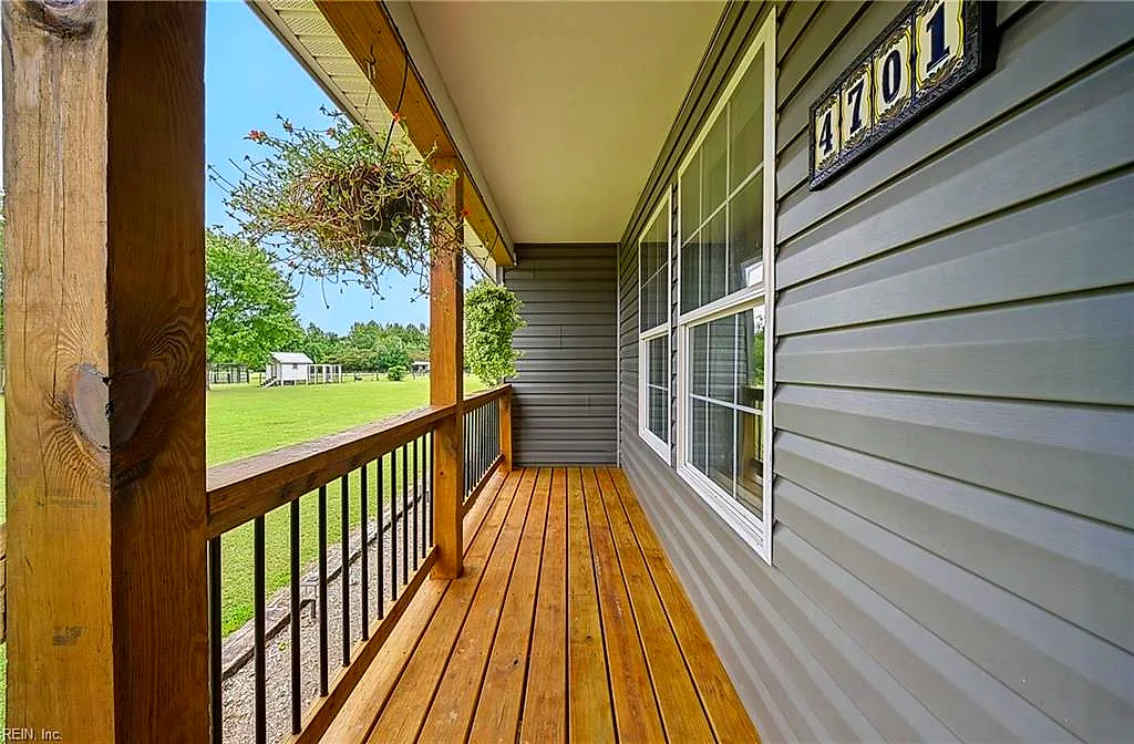 4701 Gates Run Rd, Suffolk — photo