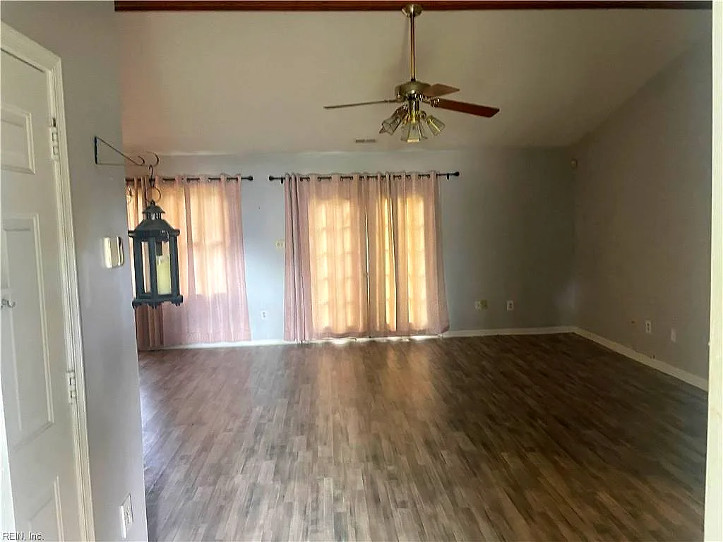 730 Michelle Dr, Newport News — photo