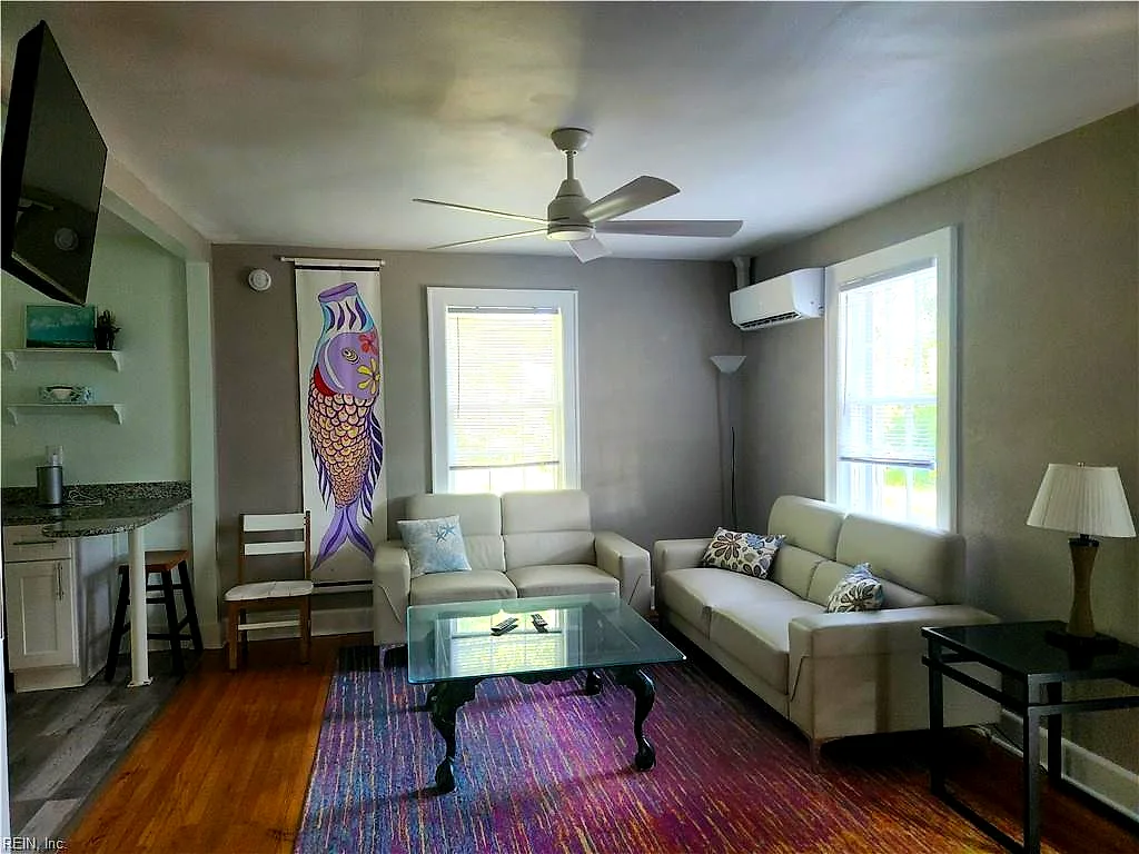 646 Dune St, Norfolk — photo