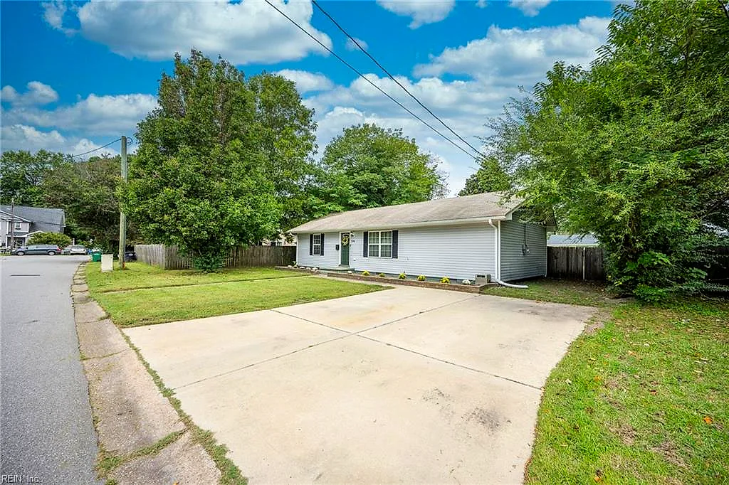 514 Norcum Cir, Portsmouth — photo