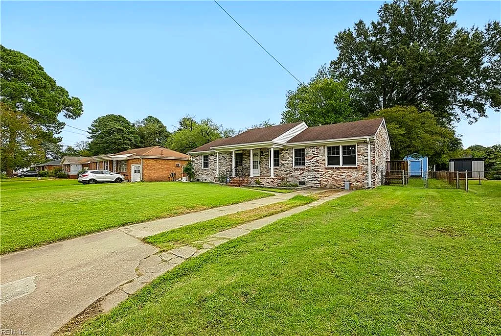 4821 Orleans Dr, Portsmouth — photo