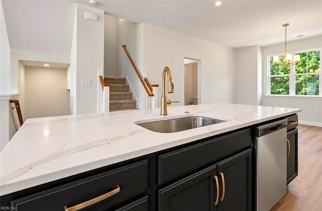1001 Serene Rd #103, Suffolk — photo