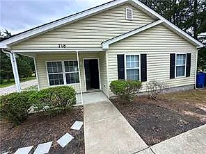 718 Old Fort Eustis Blvd, Newport News — photo