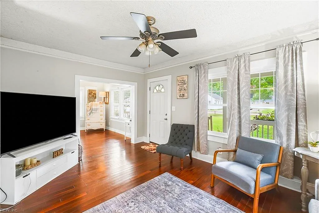 944 Bells Mill Rd, Chesapeake — photo