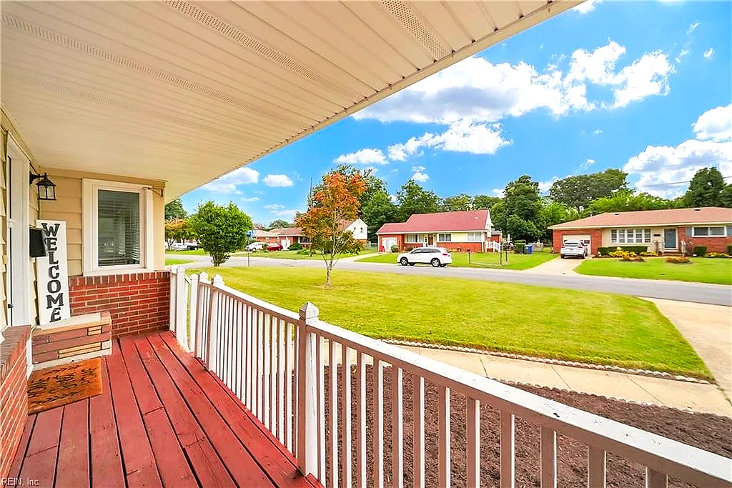 6905 Adele Dr, Norfolk — photo