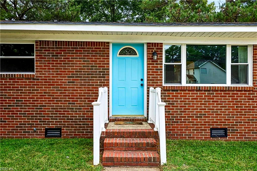 4316 Taylor Rd, Chesapeake — photo