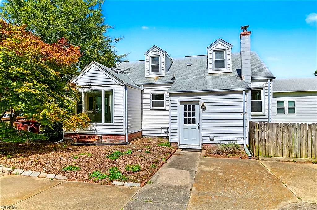 1104 Hazel Ave, Chesapeake — photo