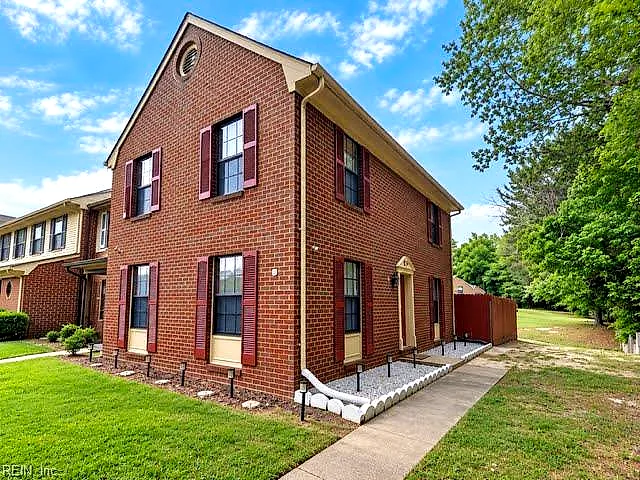 363 Deputy Ln #F, Newport News — photo