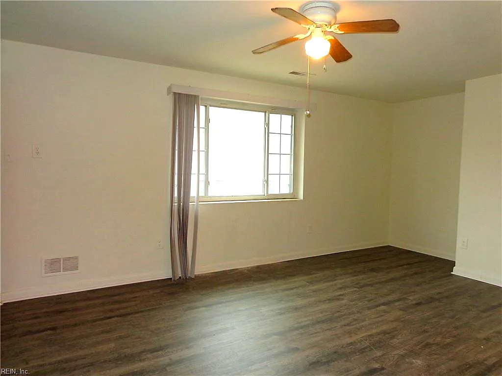 2016 E Ocean View Ave #3, Norfolk — photo