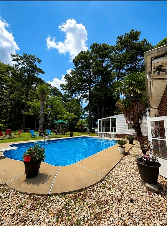 111 Goldcrest Drive Dr, Chesapeake — photo