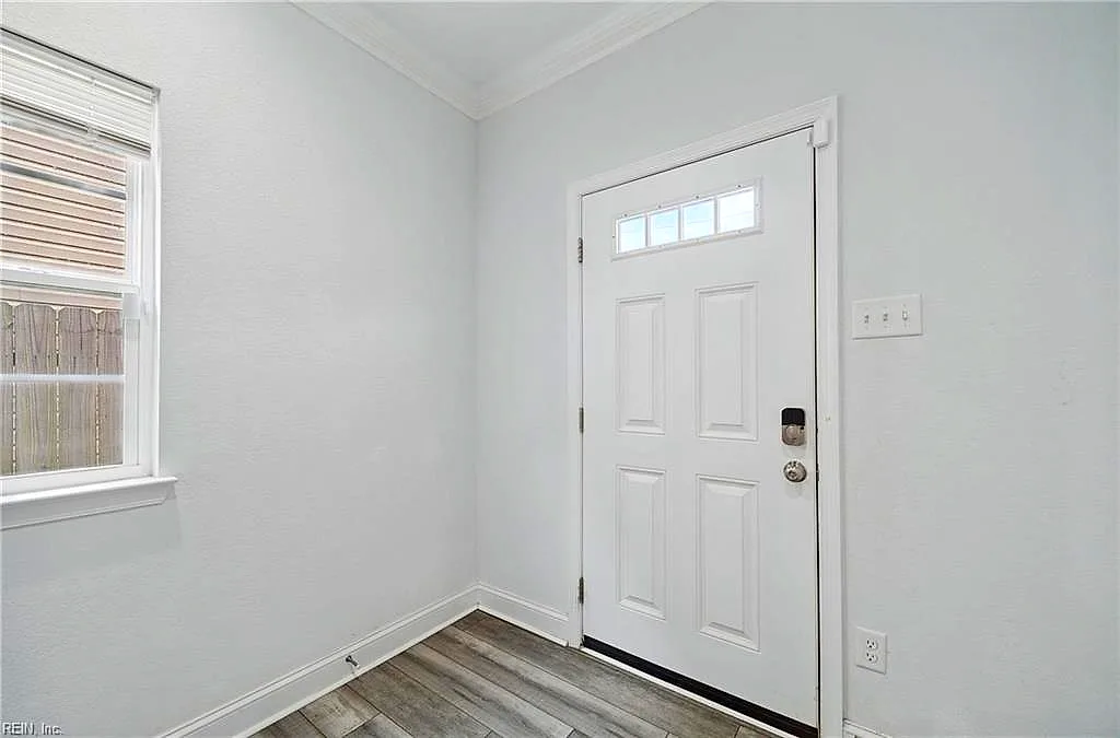 18 Maplewood St, Hampton — photo