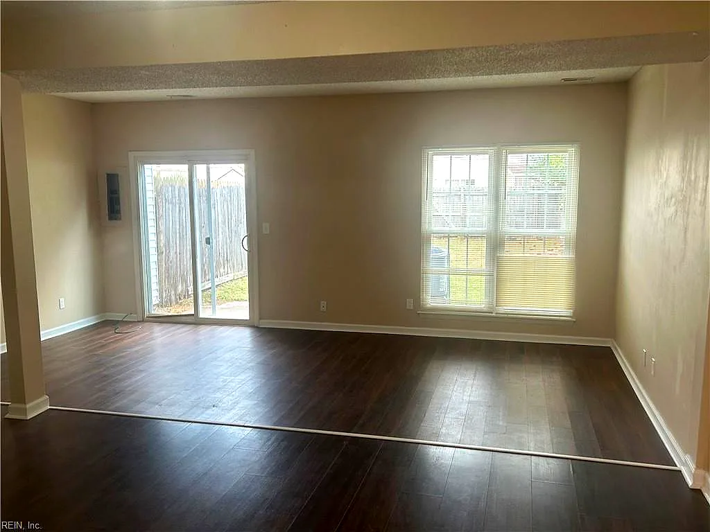 3712 Singing Wood Trl, Virginia Beach — photo