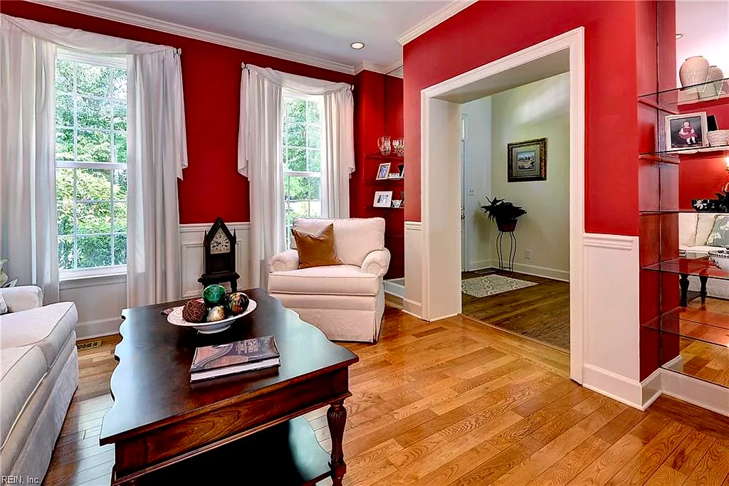 213 Dogleg Dr, Williamsburg — photo