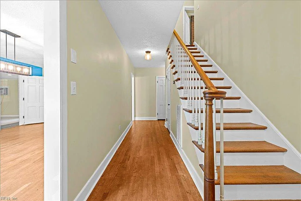 4104 Thalia Dr, Virginia Beach — photo