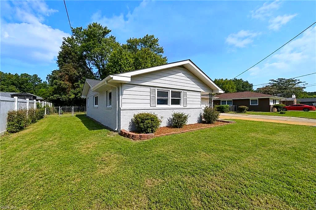 72 Stanley Dr, Newport News — photo