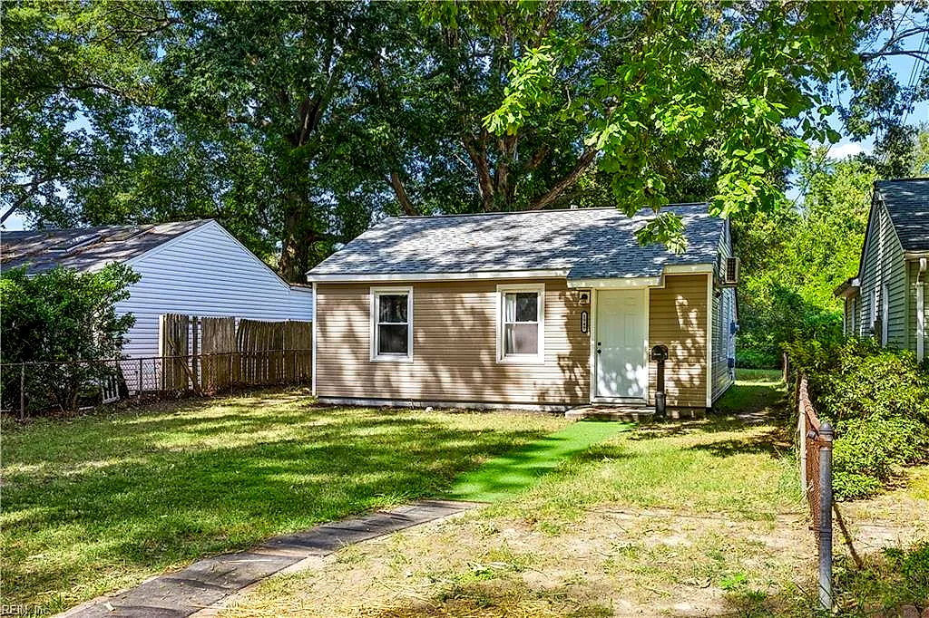 1949 Long Green Ln, Hampton — photo