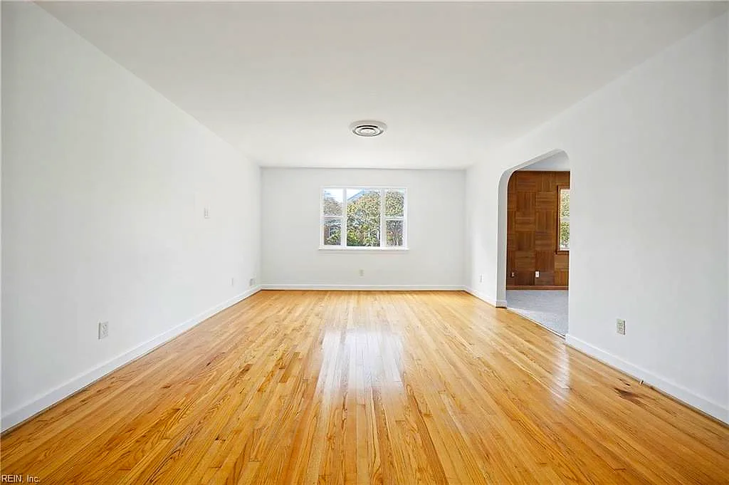 201 Forsythe St, Norfolk — photo