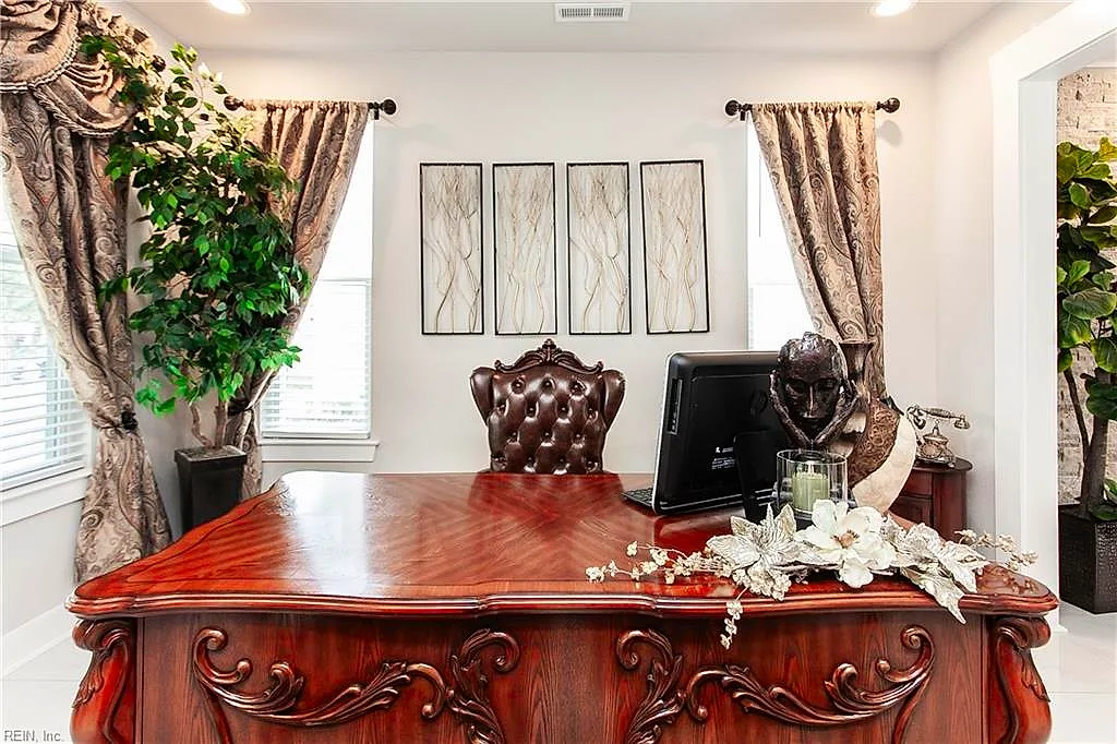 220 Ians Way, Chesapeake — photo