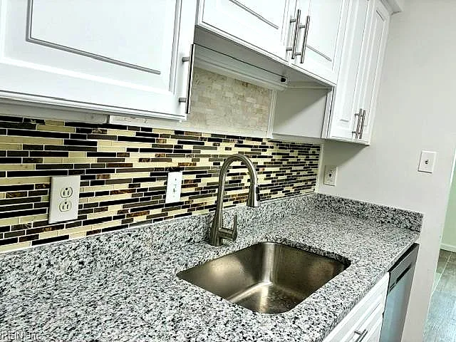 1303 Glyndon Dr, Virginia Beach — photo