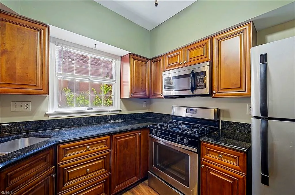 608 Guy Ln, Newport News — photo