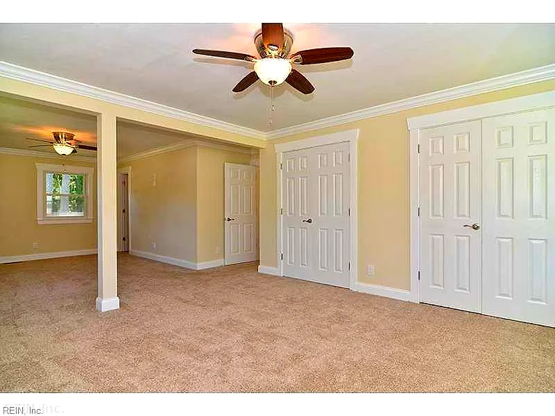 5213 Willow Lake Rd, Chesapeake — photo
