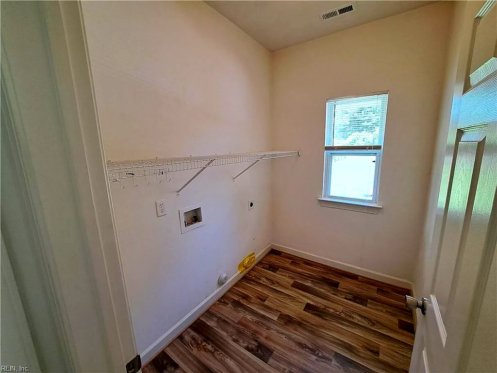 2223 Potters Rd, Virginia Beach — photo