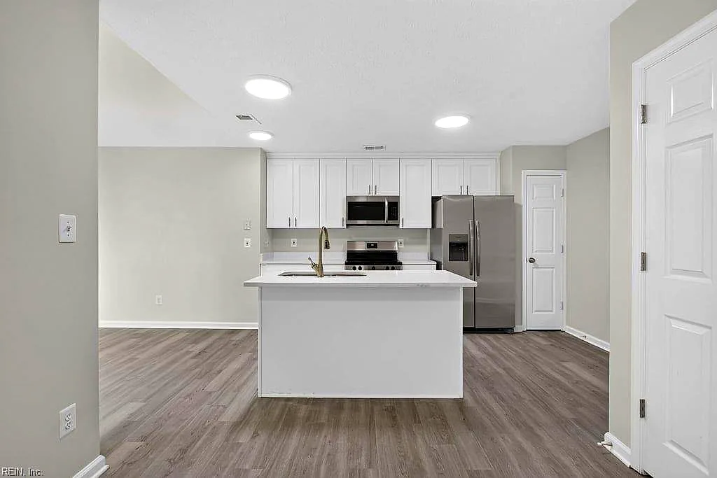 121 Sheppard Dr, Williamsburg — photo