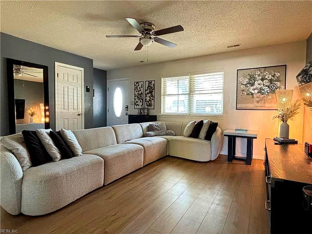 3000 Magic Hollow Blvd, Virginia Beach — photo