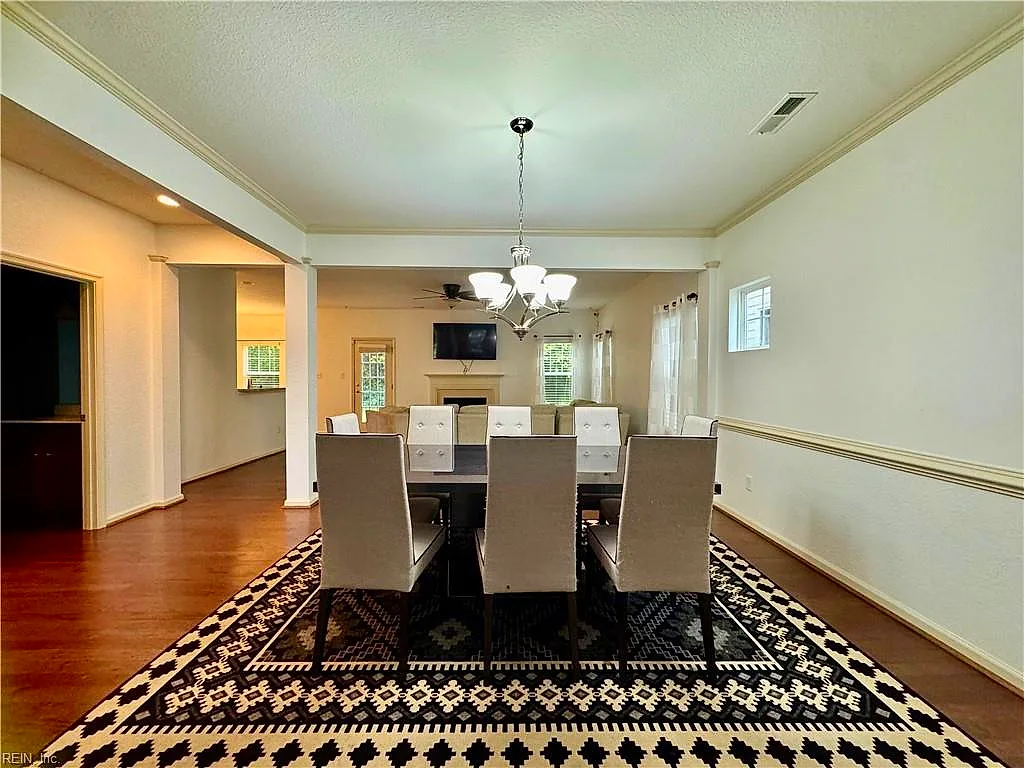 1316 Front St, Virginia Beach — photo