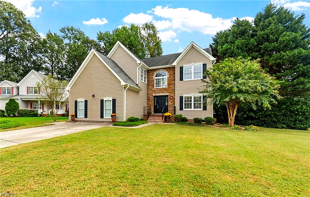809 Leleon CT