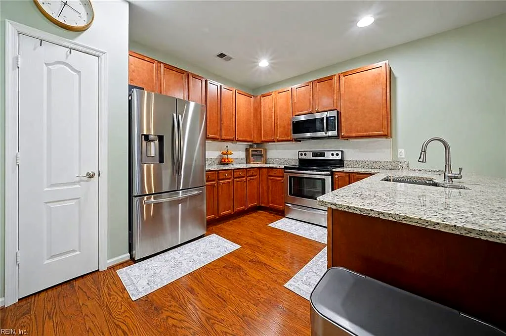 5201 Nuthall Dr #105, Virginia Beach — photo