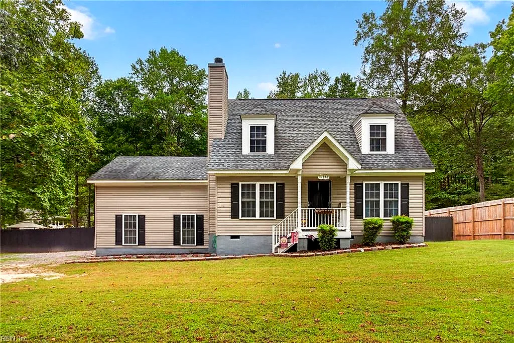 11878 Dogwood Trl #Trai, Gloucester — photo