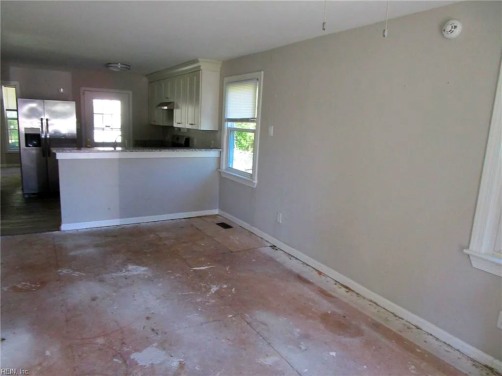 3323 Montana Ave, Norfolk — photo