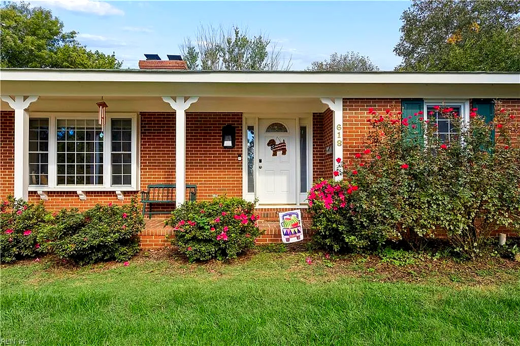 618 Haystack Landing Rd, Newport News — photo