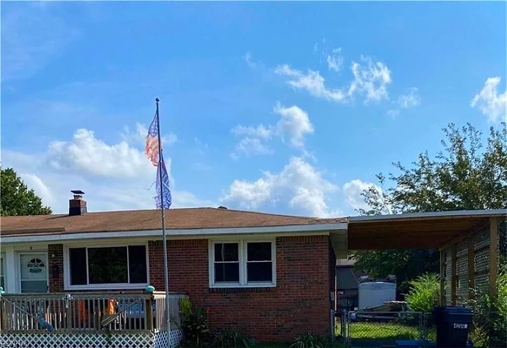 428 West Ln #B, Virginia Beach — photo