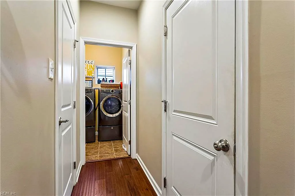 207 Caroline Cir, Williamsburg — photo