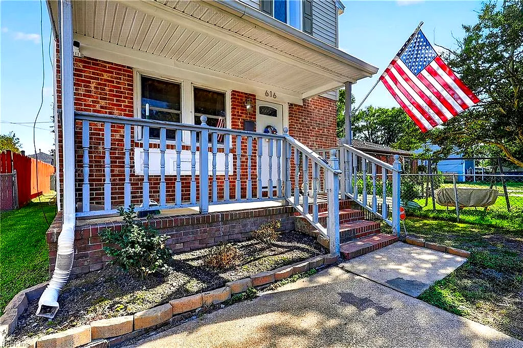 616 Old Buckroe Rd, Hampton — photo