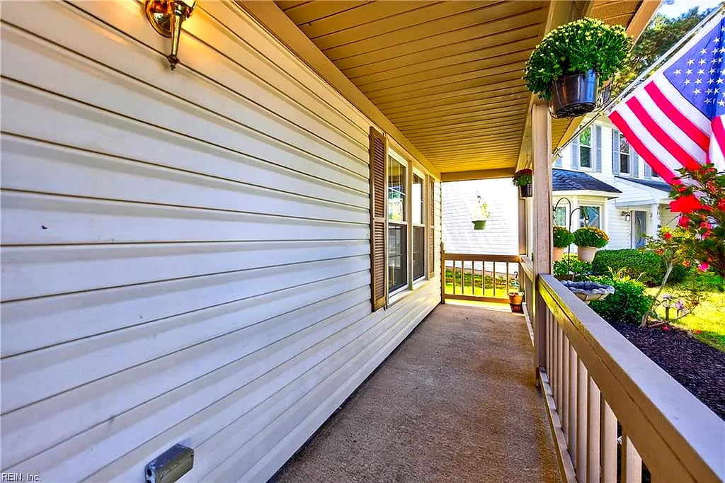900 Roundtable Ct, Virginia Beach — photo
