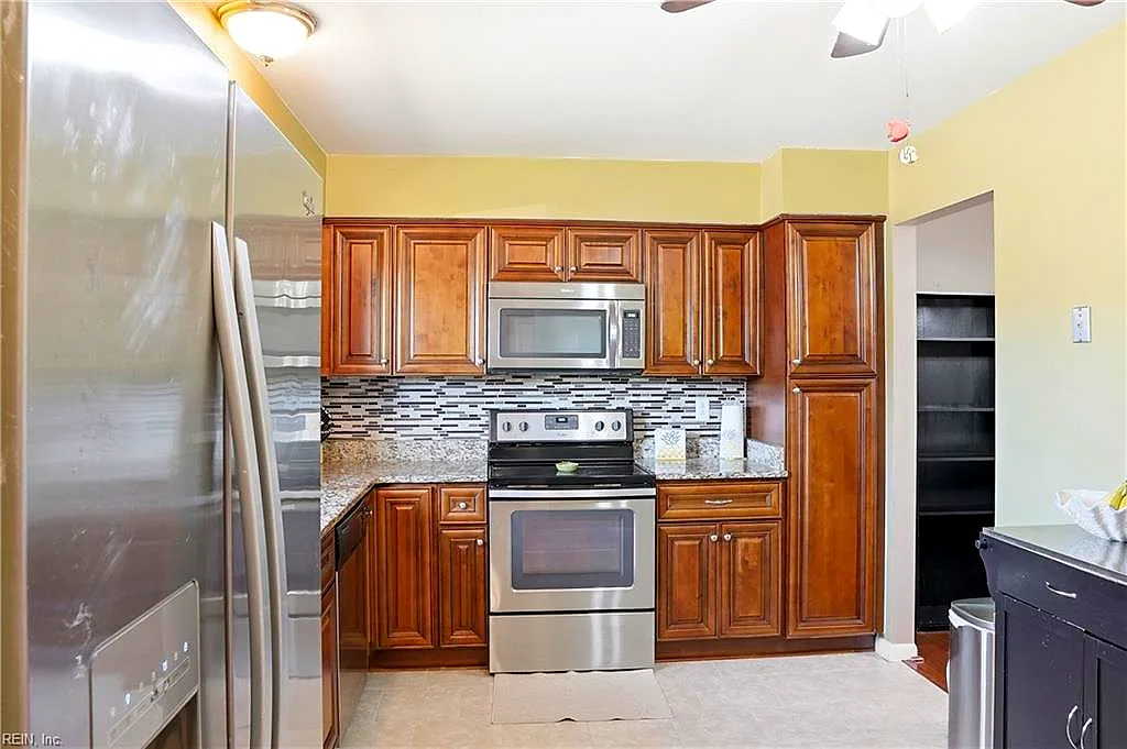 4208 Maplehurst Rd, Virginia Beach — photo